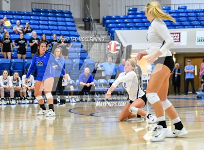 Thumbnail 1 in  Har-ber vs Conway (AAA 7A 3rd Round Playoff) photogallery.