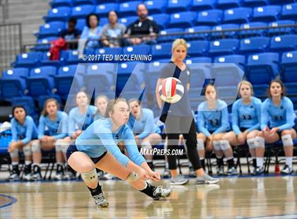 Thumbnail 3 in  Har-ber vs Conway (AAA 7A 3rd Round Playoff) photogallery.