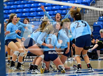 Thumbnail 2 in  Har-ber vs Conway (AAA 7A 3rd Round Playoff) photogallery.