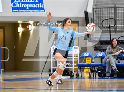 Thumbnail 1 in  Har-ber vs Conway (AAA 7A 3rd Round Playoff) photogallery.