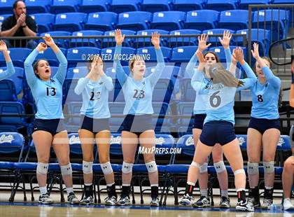 Thumbnail 2 in  Har-ber vs Conway (AAA 7A 3rd Round Playoff) photogallery.
