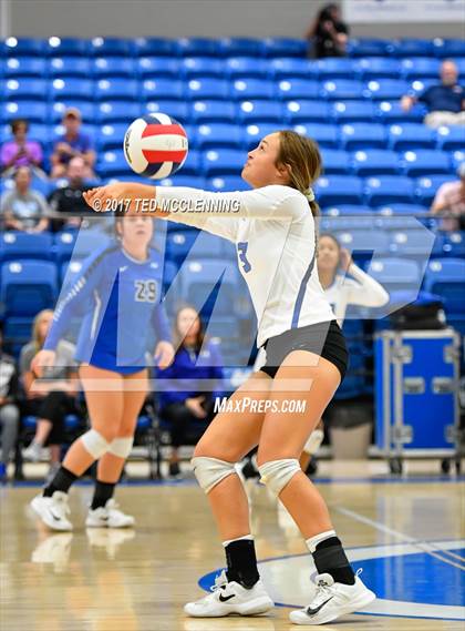 Thumbnail 1 in  Har-ber vs Conway (AAA 7A 3rd Round Playoff) photogallery.
