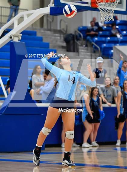 Thumbnail 3 in  Har-ber vs Conway (AAA 7A 3rd Round Playoff) photogallery.