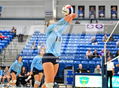 Thumbnail 1 in  Har-ber vs Conway (AAA 7A 3rd Round Playoff) photogallery.