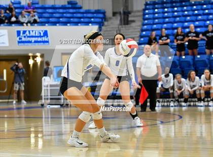 Thumbnail 2 in  Har-ber vs Conway (AAA 7A 3rd Round Playoff) photogallery.