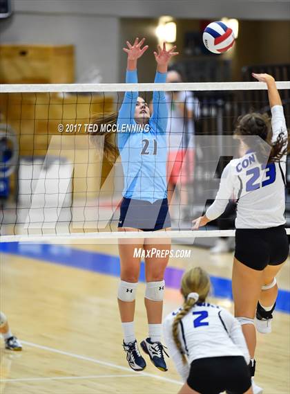 Thumbnail 2 in  Har-ber vs Conway (AAA 7A 3rd Round Playoff) photogallery.