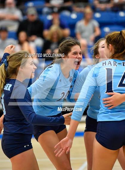 Thumbnail 1 in  Har-ber vs Conway (AAA 7A 3rd Round Playoff) photogallery.