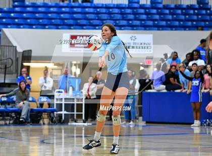 Thumbnail 2 in  Har-ber vs Conway (AAA 7A 3rd Round Playoff) photogallery.