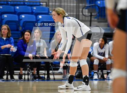 Thumbnail 3 in  Har-ber vs Conway (AAA 7A 3rd Round Playoff) photogallery.