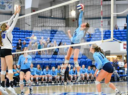 Thumbnail 1 in  Har-ber vs Conway (AAA 7A 3rd Round Playoff) photogallery.