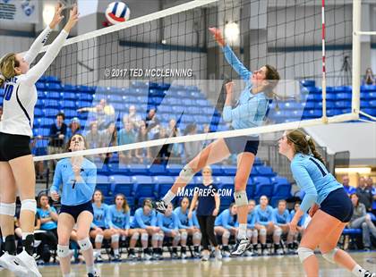 Thumbnail 2 in  Har-ber vs Conway (AAA 7A 3rd Round Playoff) photogallery.