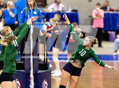Thumbnail 3 in Fossil Ridge vs. Pine Creek (CHSAA 5A Round 2) photogallery.