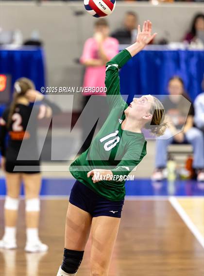 Thumbnail 3 in Fossil Ridge vs. Pine Creek (CHSAA 5A Round 2) photogallery.