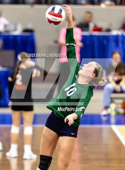 Thumbnail 1 in Fossil Ridge vs. Pine Creek (CHSAA 5A Round 2) photogallery.