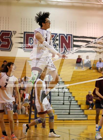 Thumbnail 1 in Cheyenne Mountain @ Cherokee Trail photogallery.
