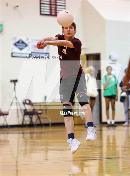 Thumbnail 1 in Cheyenne Mountain @ Cherokee Trail photogallery.