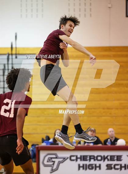 Thumbnail 1 in Cheyenne Mountain @ Cherokee Trail photogallery.