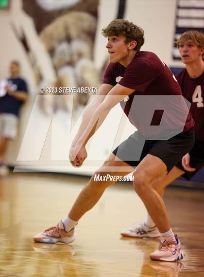 Thumbnail 1 in Cheyenne Mountain @ Cherokee Trail photogallery.