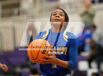 Thumbnail 1 in Del Campo @ Sacramento photogallery.