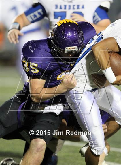 Thumbnail 3 in Bandera @ Liberty Hill photogallery.