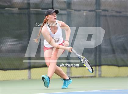 Thumbnail 1 in Bemidji Triangular vs Detroit Lakes & Staples/Motley photogallery.