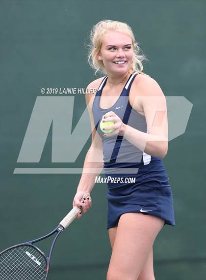 Thumbnail 1 in Bemidji Triangular vs Detroit Lakes & Staples/Motley photogallery.