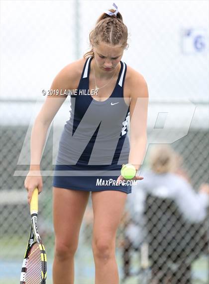 Thumbnail 3 in Bemidji Triangular vs Detroit Lakes & Staples/Motley photogallery.