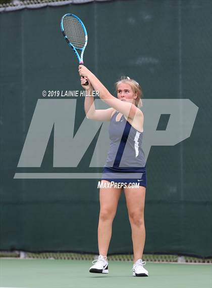 Thumbnail 1 in Bemidji Triangular vs Detroit Lakes & Staples/Motley photogallery.