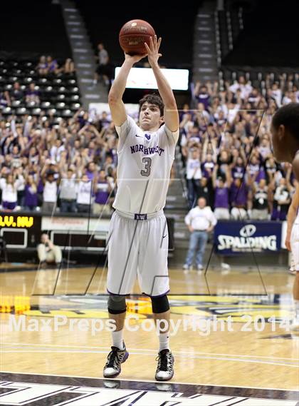 Thumbnail 1 in Blue Valley North vs. Blue Valley Northwest (KSHSAA 6A Final) photogallery.