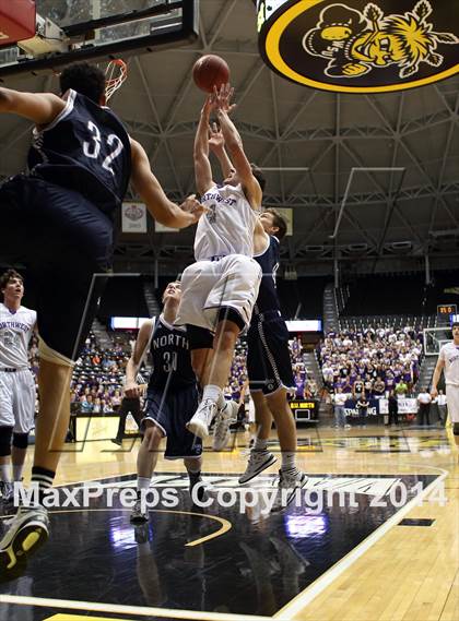 Thumbnail 3 in Blue Valley North vs. Blue Valley Northwest (KSHSAA 6A Final) photogallery.
