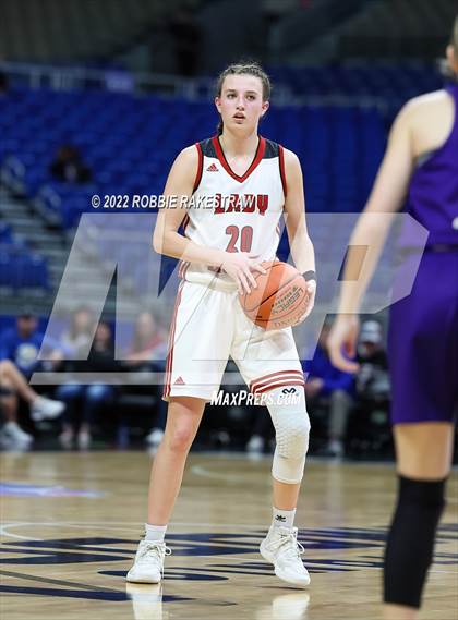 Thumbnail 2 in Gruver vs. San Saba (UIL 2A State Semifinal) photogallery.