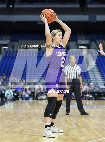 Thumbnail 2 in Gruver vs. San Saba (UIL 2A State Semifinal) photogallery.