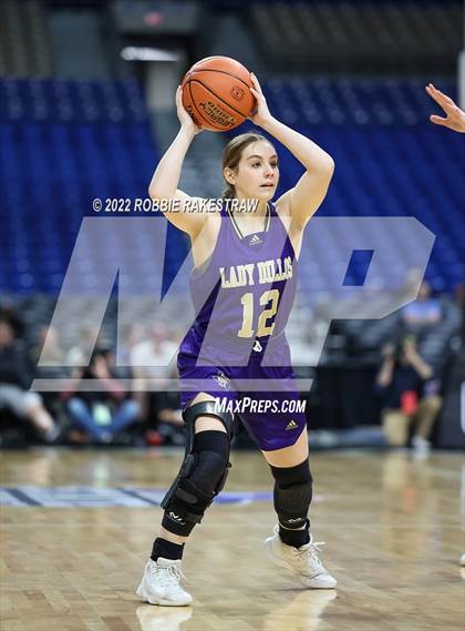 Thumbnail 1 in Gruver vs. San Saba (UIL 2A State Semifinal) photogallery.