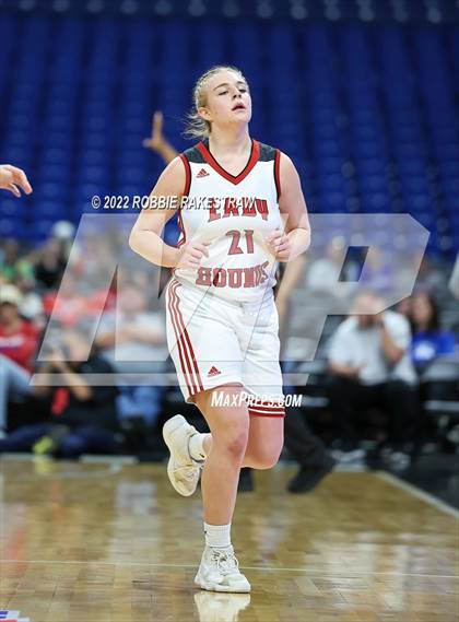 Thumbnail 3 in Gruver vs. San Saba (UIL 2A State Semifinal) photogallery.