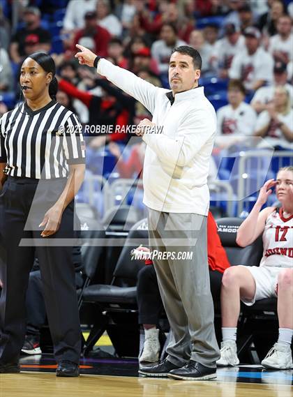 Thumbnail 1 in Gruver vs. San Saba (UIL 2A State Semifinal) photogallery.
