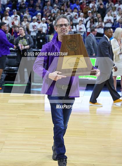 Thumbnail 1 in Gruver vs. San Saba (UIL 2A State Semifinal) photogallery.