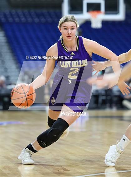 Thumbnail 1 in Gruver vs. San Saba (UIL 2A State Semifinal) photogallery.
