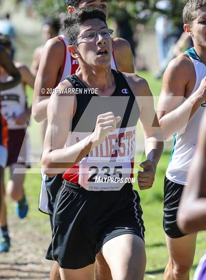 Thumbnail 3 in CIF SJS Cross Country Championships (D1 Boys) photogallery.