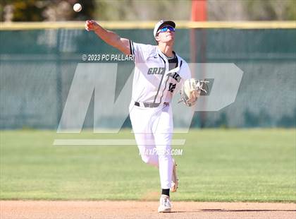 Thumbnail 1 in Oak Ridge @ Granite Bay photogallery.