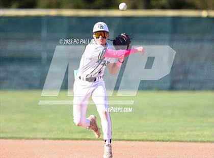 Thumbnail 1 in Oak Ridge @ Granite Bay photogallery.