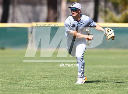 Thumbnail 1 in Oak Ridge @ Granite Bay photogallery.