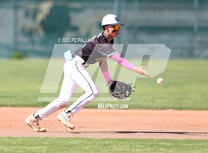 Thumbnail 1 in Oak Ridge @ Granite Bay photogallery.