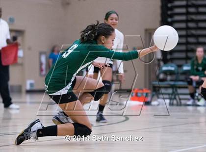Thumbnail 2 in Tahquitz @ Murrieta Mesa photogallery.