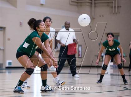 Thumbnail 2 in Tahquitz @ Murrieta Mesa photogallery.