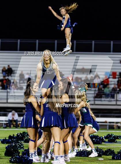 Thumbnail 2 in Loveland @ Pine Creek photogallery.