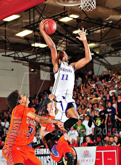 Thumbnail 2 in St. Augustine vs. Chaminade (CIF SoCal Regional D3 Final) photogallery.
