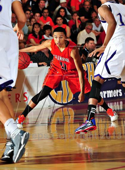 Thumbnail 3 in St. Augustine vs. Chaminade (CIF SoCal Regional D3 Final) photogallery.