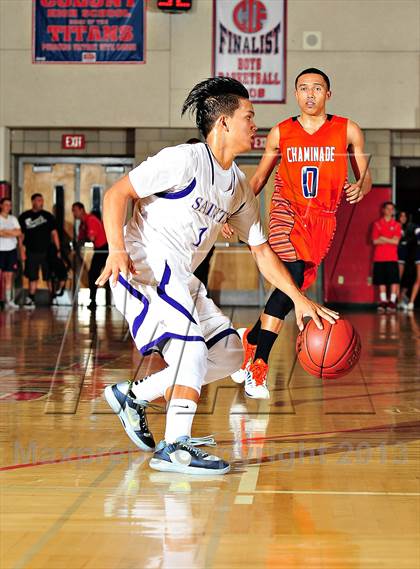 Thumbnail 3 in St. Augustine vs. Chaminade (CIF SoCal Regional D3 Final) photogallery.