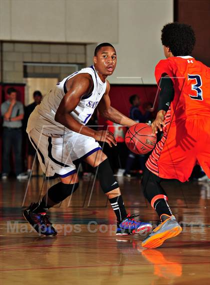 Thumbnail 1 in St. Augustine vs. Chaminade (CIF SoCal Regional D3 Final) photogallery.