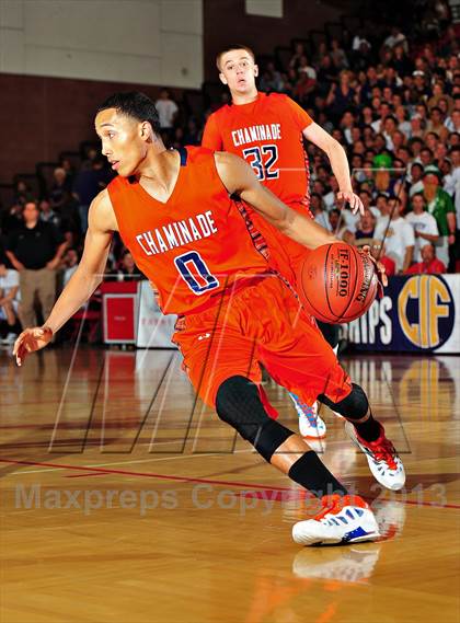Thumbnail 1 in St. Augustine vs. Chaminade (CIF SoCal Regional D3 Final) photogallery.